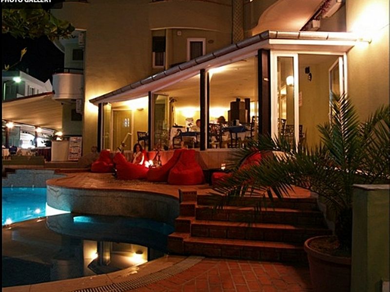 Bade Hotel Kemer Facilități foto
